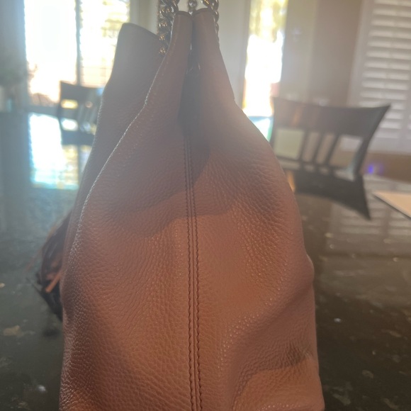 Gucci Soho Chain Shoulder Leather Tote Bag, Medium, Dusty Rose, Mint Condition - Picture 11 of 16